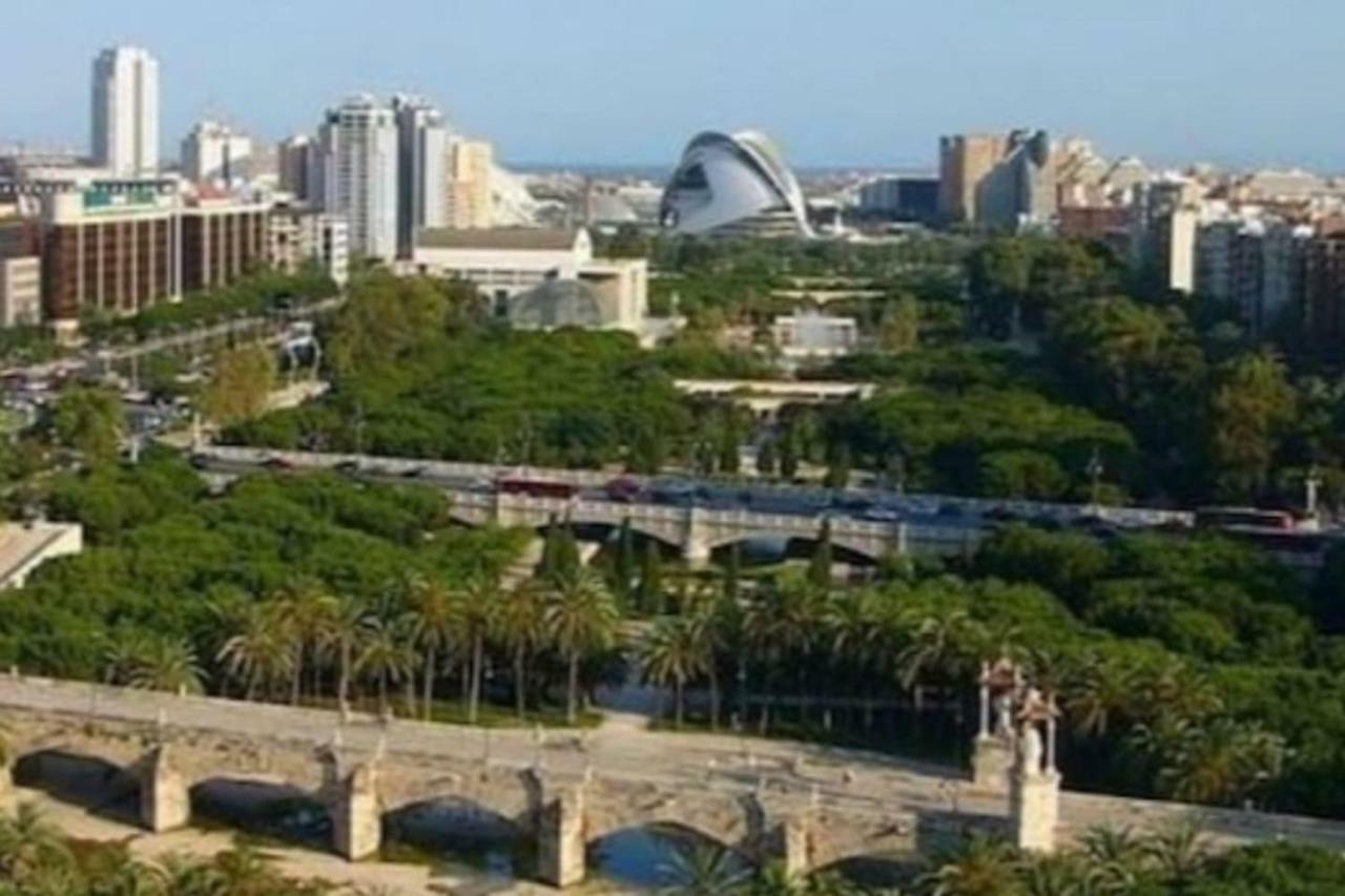 Loft En La Ciudad De Las Ciencias Y Cerca De La Playa فالنسيا المظهر الخارجي الصورة